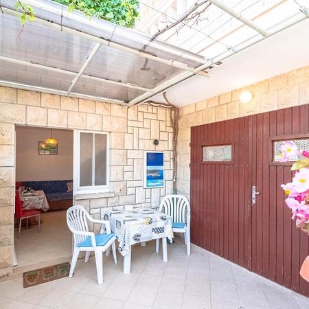 Apartment Ruzica Zrnovo Luaran gambar