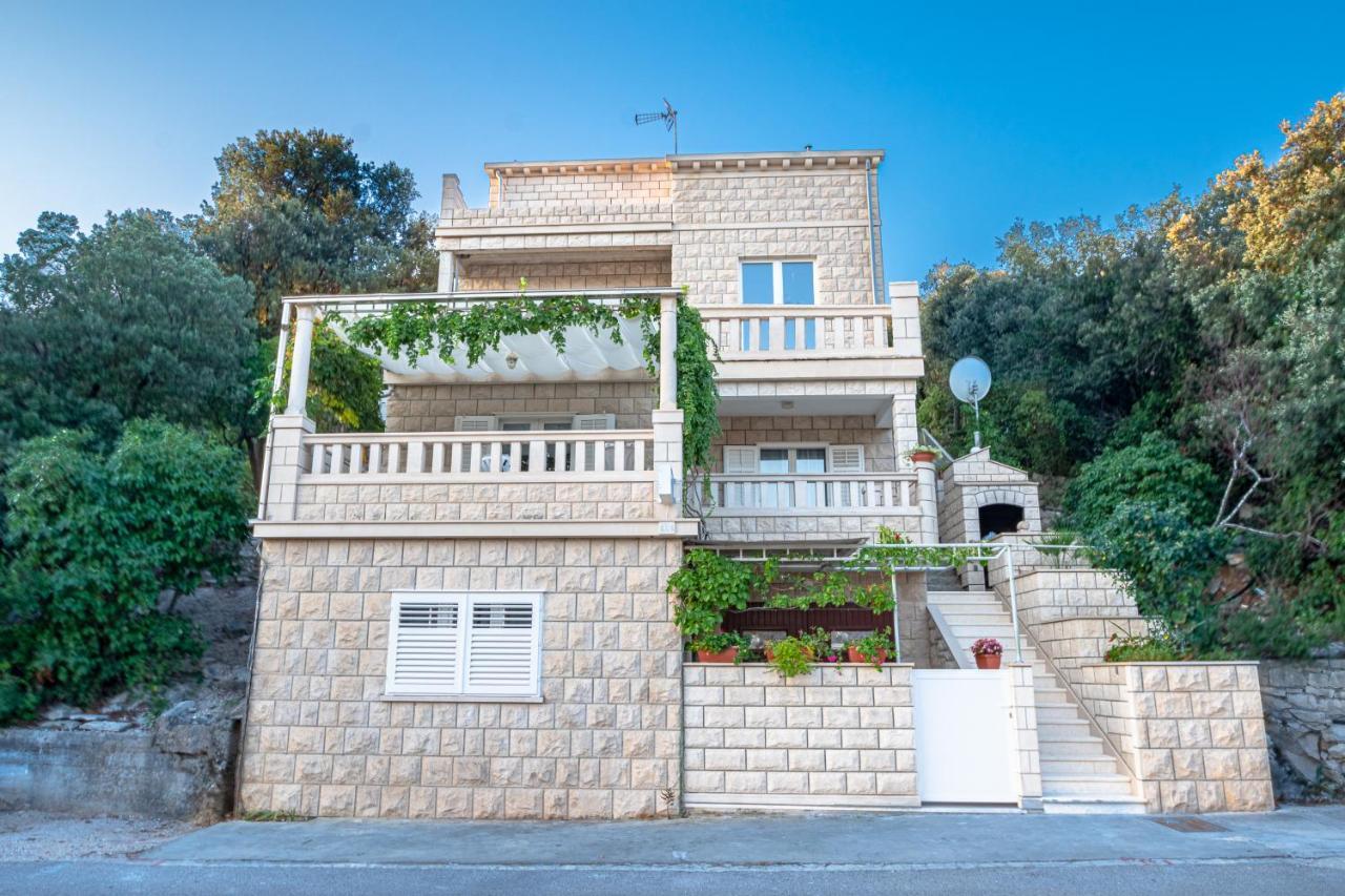 Apartment Ruzica Zrnovo Luaran gambar