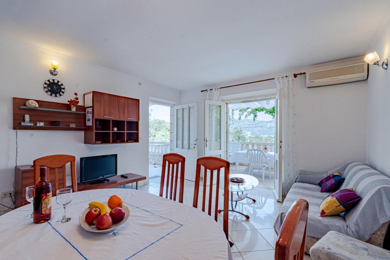 Apartment Ruzica Zrnovo Luaran gambar