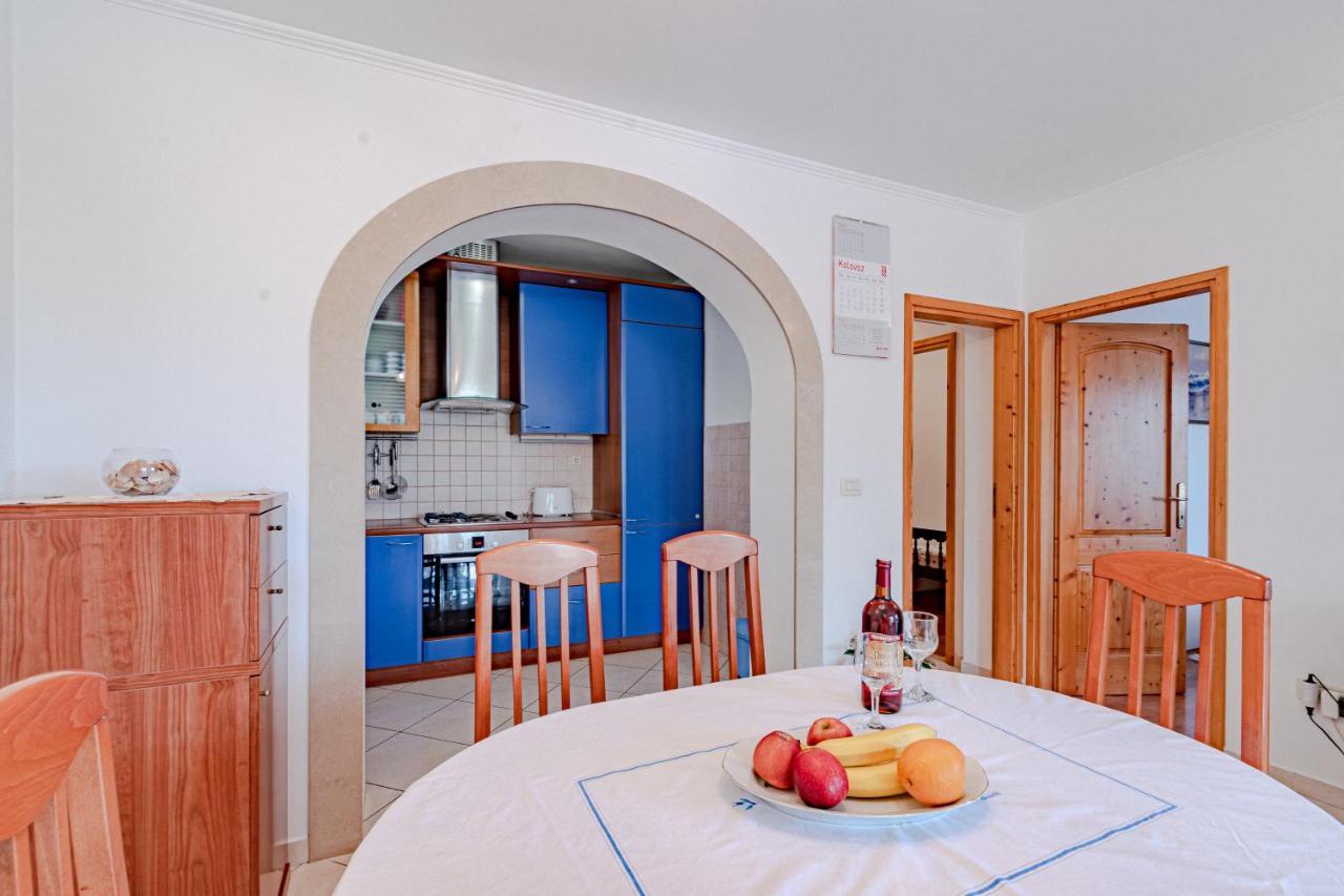 Apartment Ruzica Zrnovo Luaran gambar